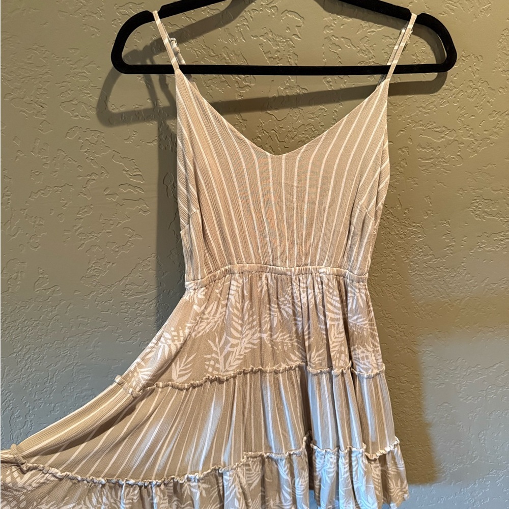 Elegant Cream Tiered Dress with Stripes